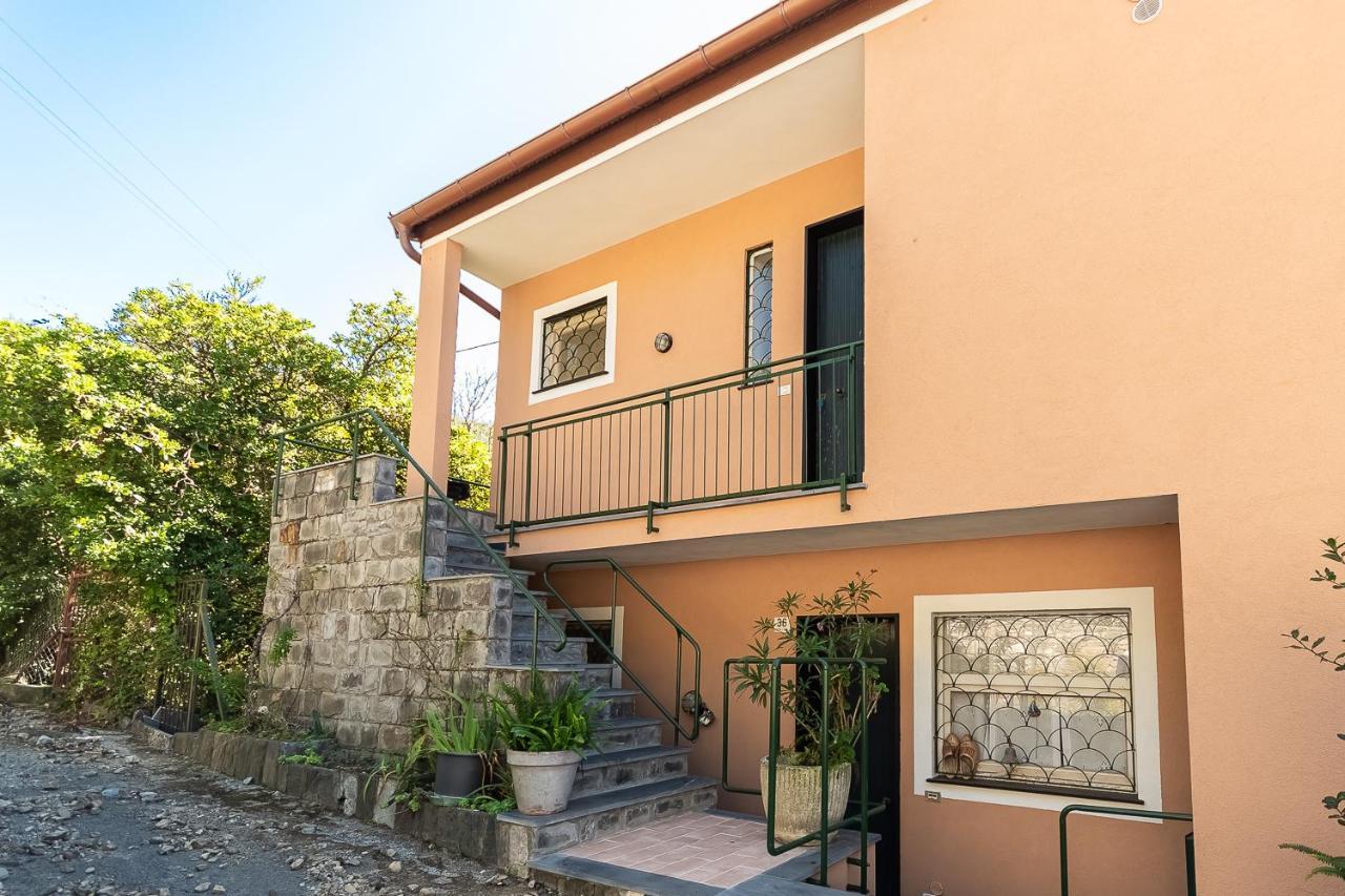 Cavi Sea View Apartment Lavagna Buitenkant foto